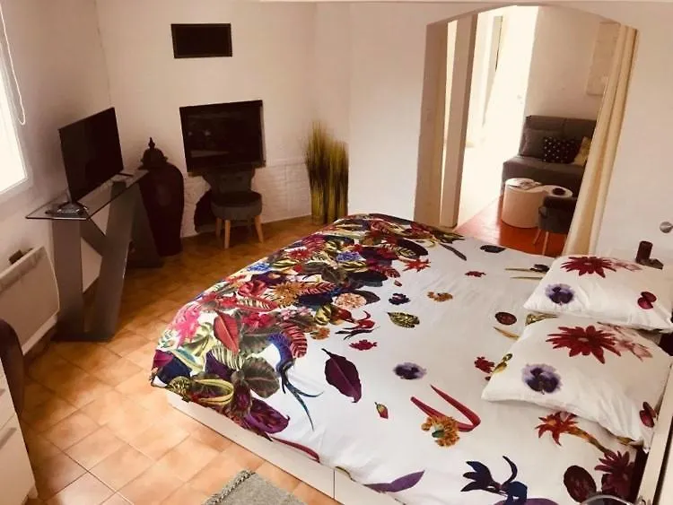 Appartement La Casita - Deux pièces dans jardin à Lorgues 0*,  France